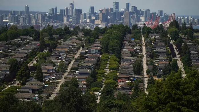 9月大温哥华房市销售量稍见起色 但仍远低于10年平均值