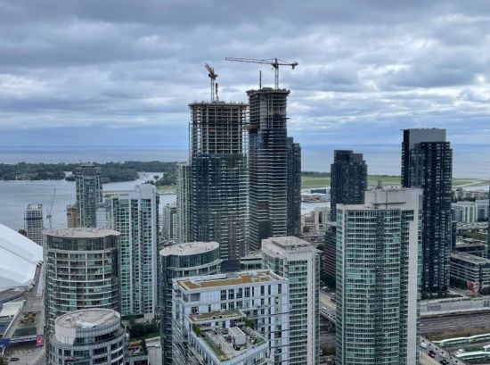 为什么那么多公寓项目被取消，而人们却越来越住不起房？