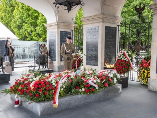 德国又给日本首相高市早苗上了一堂课