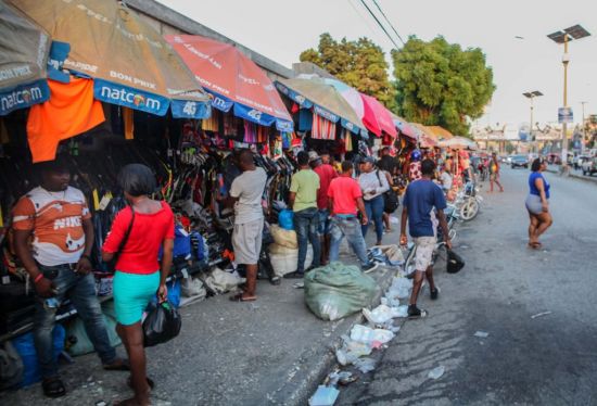 海地成立过渡总统委员会　能否恢复秩序受关注