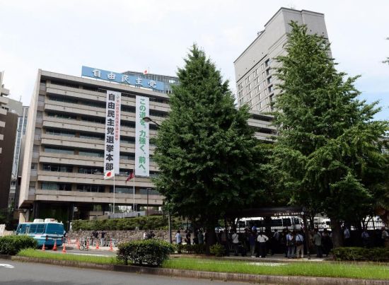 日本自民党新总裁之争：本周将迎“参选高峰期”