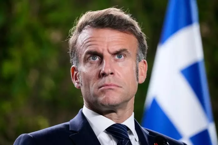 罗浮宫遇劫｜极右翼称马克龙政府应负责　促加强文物保安系统