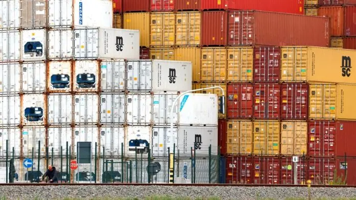 伊朗局势｜霍尔木兹海航运受阻 MSC 10/5开新航线海陆连接欧洲与中东