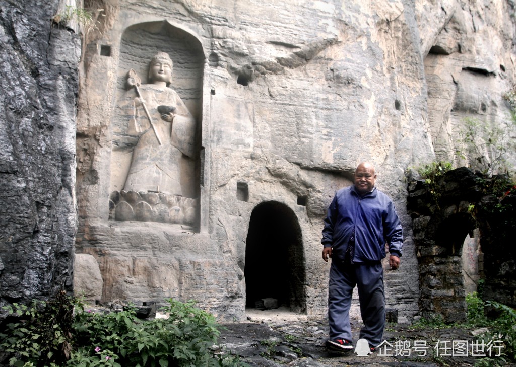 199AC6F0-24F5-4DB1-8B59-380FBAFE0FE8