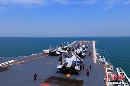 中国为何在南海阅兵？国产航母将海试？国防部回应热点