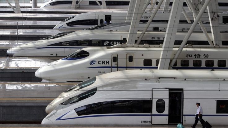 中国在一带一路许多沿线国家投资兴建铁路，但遇上许多阻滞。