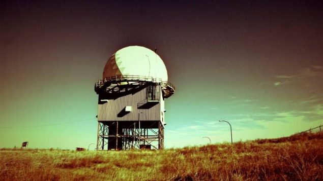 加拿大西部平原上一座冷战时期的雷达塔将重现当年的风采