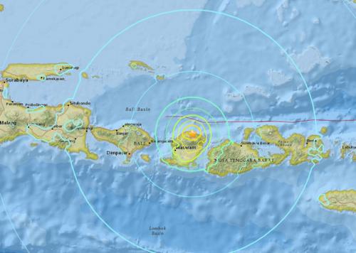 印度尼西亚发生7.0级地震震源深度10.5公里