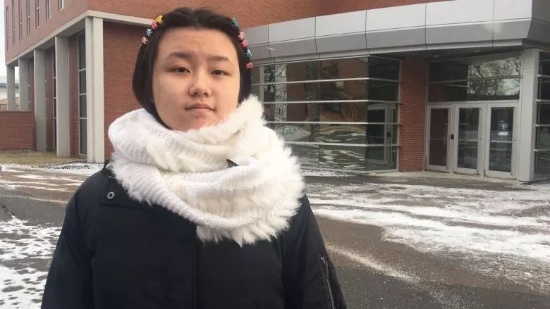 华裔女12岁读大学平均成绩91分震惊加拿大