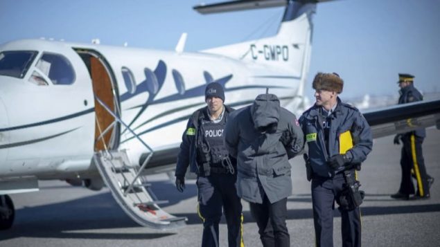 加拿大联邦和省级警方合作捣毁一国际犯罪集团