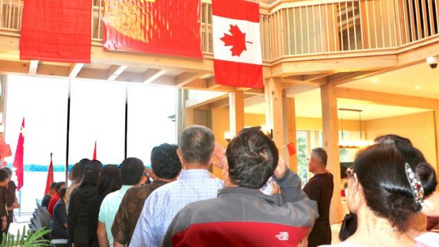 《国家邮报》对中国退伍军人在加拿大组建联谊会提出质疑