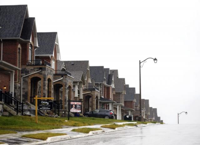 震惊！三成加拿大人称买房后悔！变得更穷？！