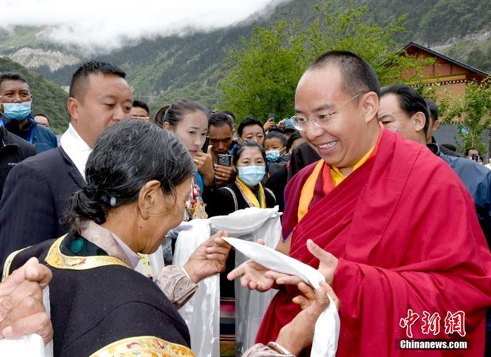 点击进入下一页