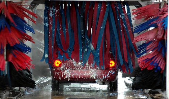 不同类型洗车方法的优点和缺点