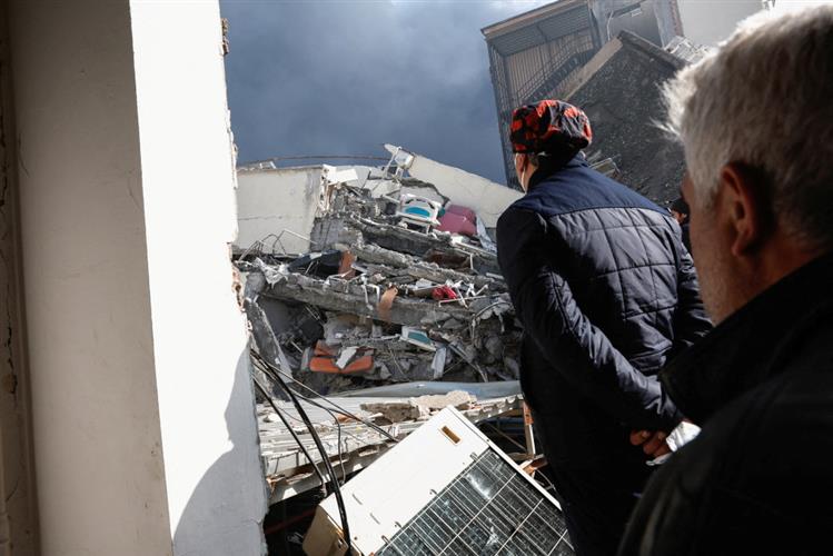 哈塔伊省伊斯肯德伦一处医院深切治疗病房倒塌。 路透社