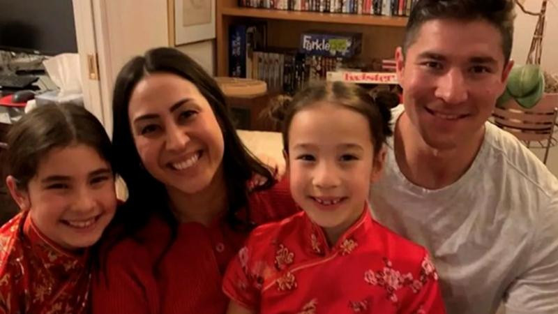 美满家庭瞬间崩塌 加拿大亚裔混血冰球员猝死列治文冰场