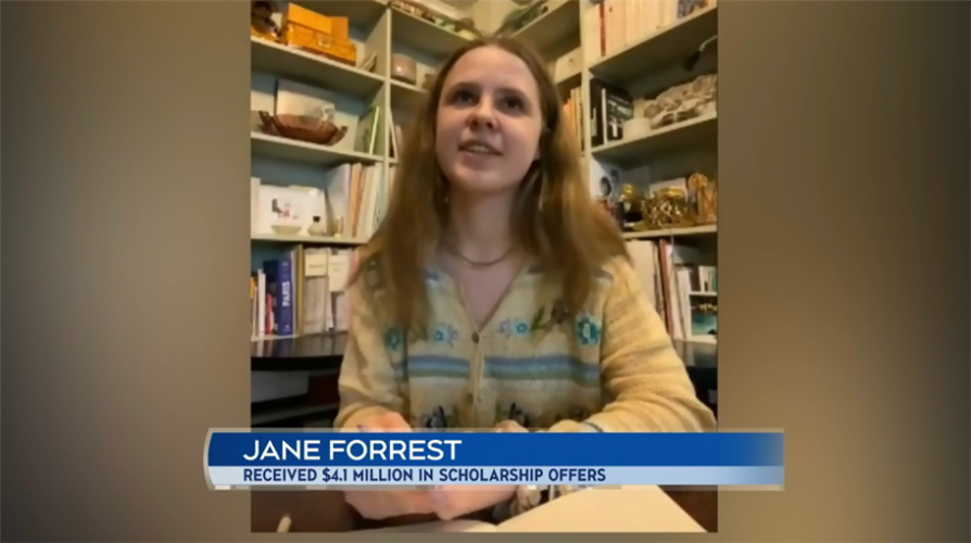 多伦多17岁女生喜获410万元的巨额奖学金！她是怎么做到的？
