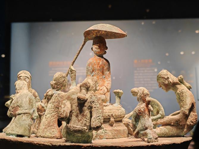 近300件精品文物亮相成都 展现中华青铜文明盛景