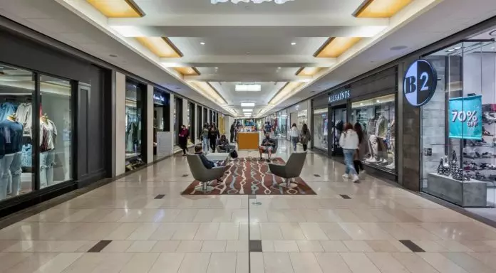 零元购越来越猖獗 一惯犯专偷高端商品引发商家忧虑