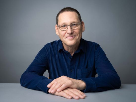 NDP准党魁提议大赦移民、扩招留学生、向难民开放边境