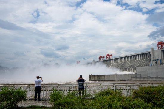 中国水利建设投资：连续3年破万亿元！