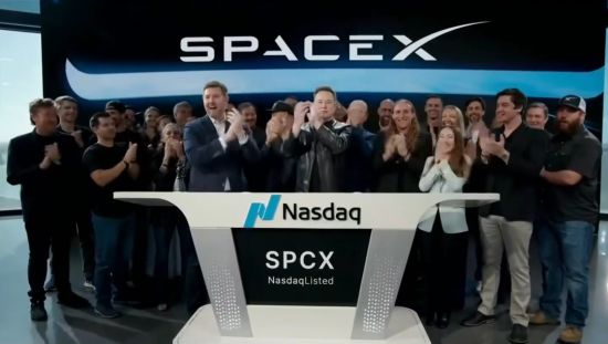 SpaceX上市开盘报150美元, 市值站上2万亿! 马斯克成首位万亿富豪