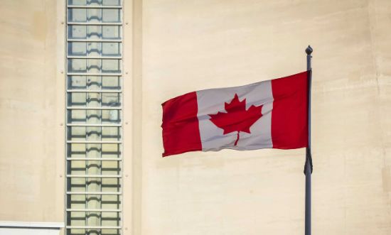 留学惨淡！加拿大高校流失超5000岗位！2030年前难恢复！