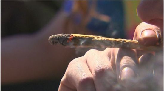 加拿大老人吸大麻增加 因中毒送急诊越来越多
