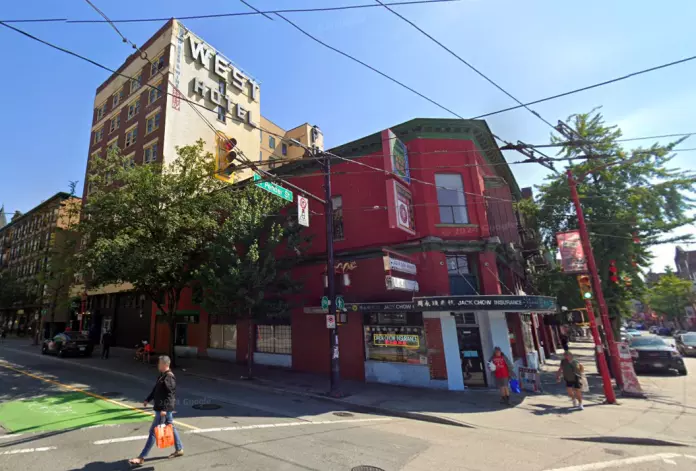 温市华埠社会屋被外来犯罪网络占为据点 警搜出数十万元毒品