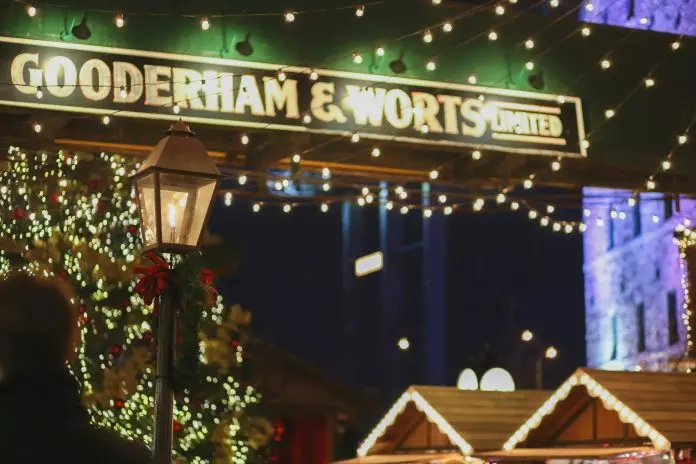 调查：高通胀压力加剧　逾七成加拿大人拟减少圣诞节开支