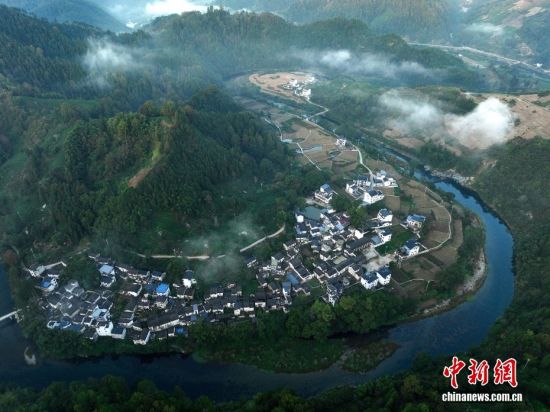 安徽歙县：一生痴绝处，常作村里人