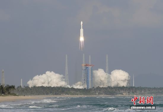 中国成功发射卫星互联网低轨14组卫星