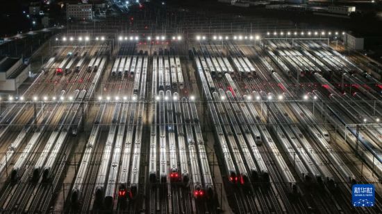 中国铁路1月26日起实行新的列车运行图