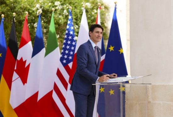 特鲁多宣布下届G7峰会于加拿大阿省举行