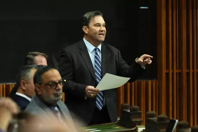 联邦新民主党：预算案首轮信任投票将挺自由党政府