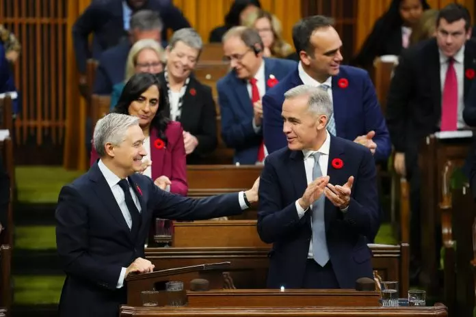 卡尼政府拟将75项修法“打包式”通过 阻国会议员逐项审议