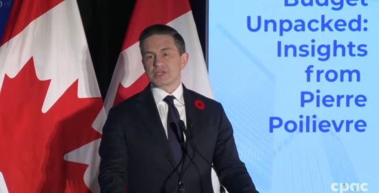 惊传加拿大保守党内乱升级，15人要出走，卡尼预算案挺过第二关！