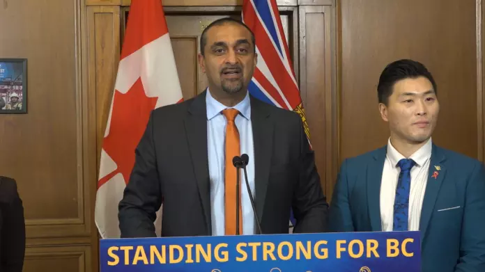 加拿大各省区签订互认协议 消除贸易壁垒减少繁文缛节