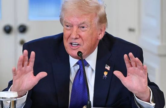 特朗普称关税已经见效：汽车制造业正从加拿大回流美国