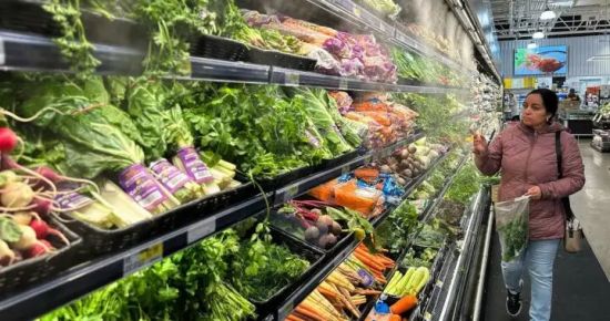 伊朗冲突正在全面推高物价，加拿大人该如何保护自己的钱包