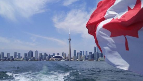 加拿大移民新法生效：政府可暂停申请、取消签证、收紧庇护