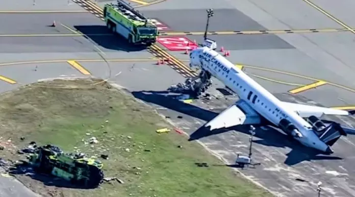 加航撞机内情曝光 乘客称飞机左摇右摆 专家指一事极不寻常