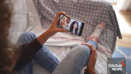 加拿大16岁以下禁用社交媒体，AI聊天机器人同样受限！