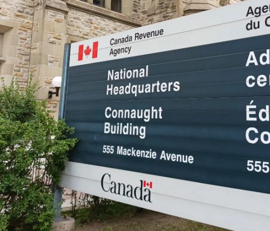 CRA惊天漏洞! 加拿大女老板一年仅赚$5.4万, 爽拿近$500万退税