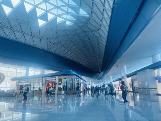 加拿大交通部长官宣！加中直飞航班扩容，经贸往来迎新机遇