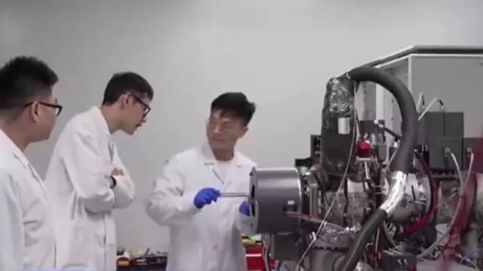 嫦娥六号月壤｜发现陨石残留物 有助解释月球水来源