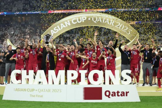 东道主卡塔尔卫冕男足亚洲杯