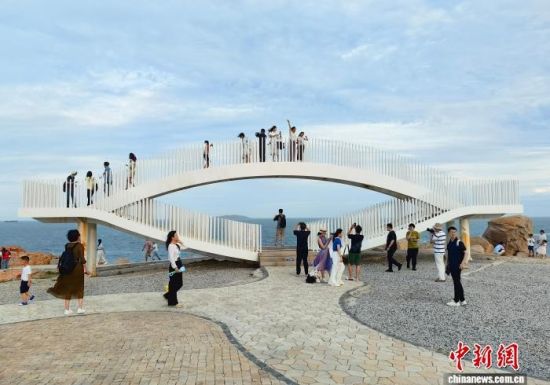 在平潭国际旅游岛感受“青春时尚”风潮