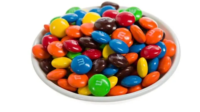 M&M