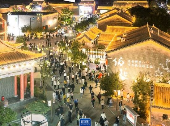 看见古村：百年商帮故里飘出新潮咖啡香